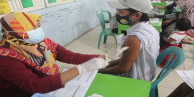 Pelaksanaan Vaksinasi Covid-19 Dosis I untuk  masyarakat  Desa Giyanti TAHAP 2